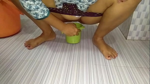 Ever Best British Indian Milf Pissing Video Compilation ! New Year Piss