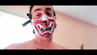 Maid cleans my pipe. Piss in her ass